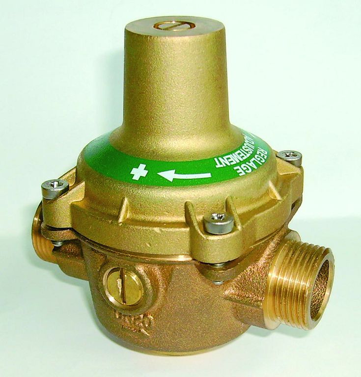 Клапан редукционный тип 11bis с внутренней резьбой 2", Py 25, бронза